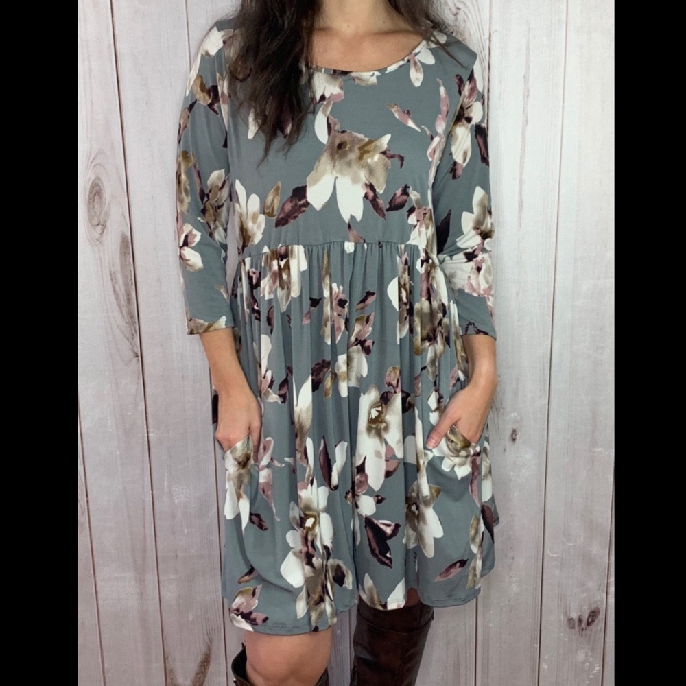 🎈The Hadley Dress- grey floral babydoll dress - Picture 4 of 8